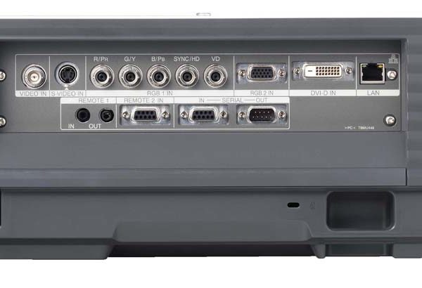 panasonic projector beamer pt-d5700e