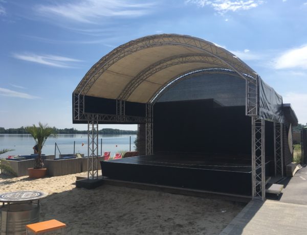 Runddachbühne 6 x 5m