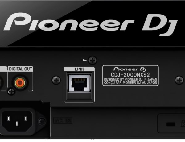 Pioneer CDJ-2000NXS2