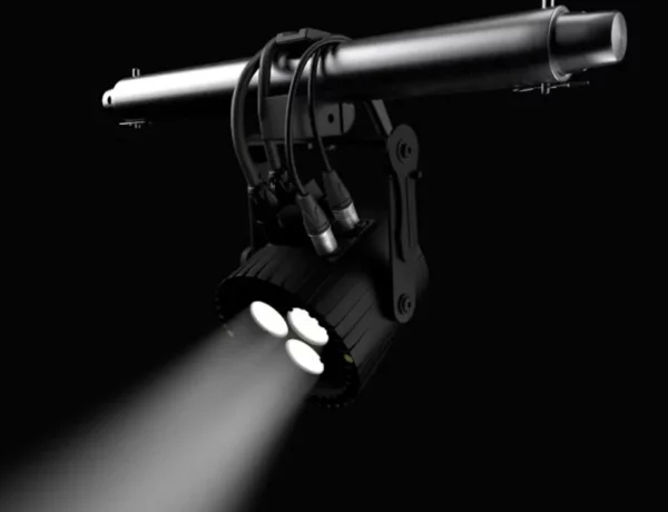 Astera AX5 TriplePar Akku LED Outdoor Spot